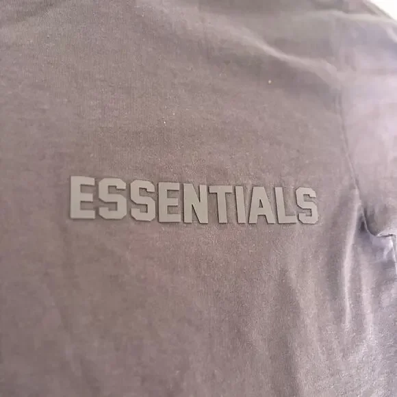Fear Of God Essentials T Shirt Brown Taupe Small - Picture 2 of 6